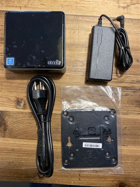 Intel NUC Mini PC Kit | Kaufen auf Ricardo