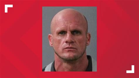 'Armed and dangerous' inmate escapes from Texas jail | kiiitv.com