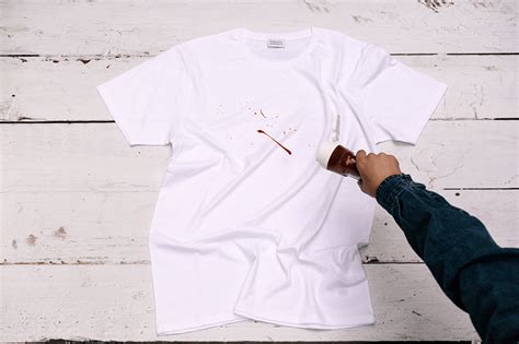 How To Get Every Stain Out Of A White T Shirt Clothes White Tshirt