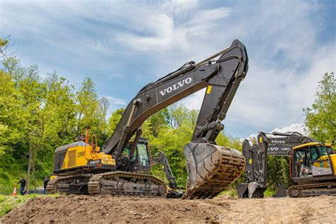 New Generation Excavators steal the spotlight at Volvo Days Japan 2025 ...