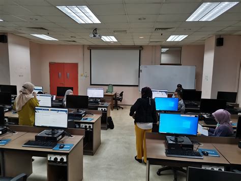 Online Examination Using Ukm Folio Sekretariat Pengajian Prasiswazah