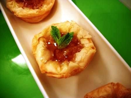 Sexy Vegan Mama: Mini-Tart Shells - More Fun with Phyllo!