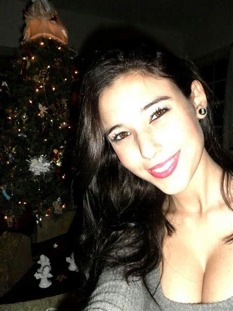 Angie Varona