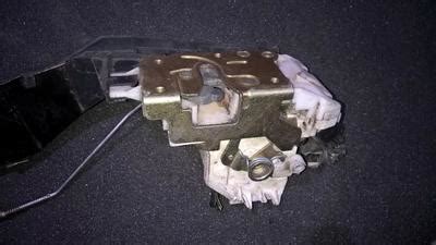 Xs41a21812de Xs41 A21812 De Door Lock Mechanism Front Right Side Ford