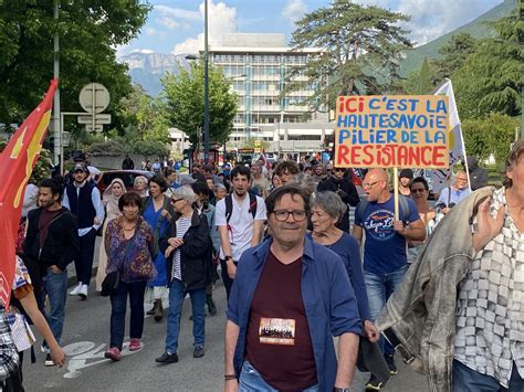 Haute Savoie Annecy Personnes Pour Dire Non Au Racisme Et La