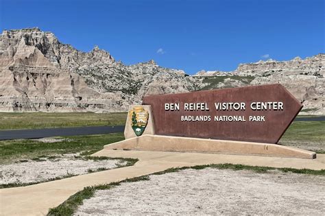 A Full Day And Night In Badlands National Park Best Hikes Where To