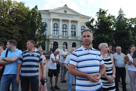 Miroslav Aleksi Ne Sme Se Prestati Sa Protestima Ovo Je Velika Borba