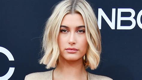 Hailey Baldwin model | Dresses Images 2022