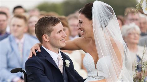 '7 Yards: The Chris Norton Story' on Iowan's injury leaving Netflix