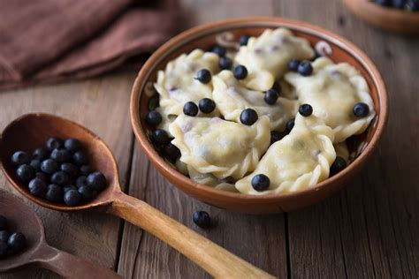 Pierogi Z Serem I Jagodami Przepis Na FajneGotowanie Pl