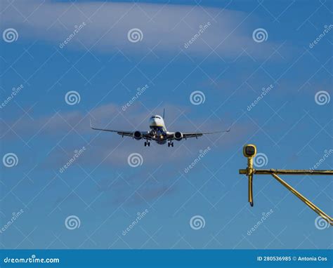 Barcelona Spain December 16 2022 Landing Of Ryanair Aircraft At