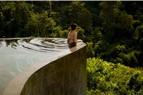 13 Best Yoga Retreats In Ubud Bali [2024]