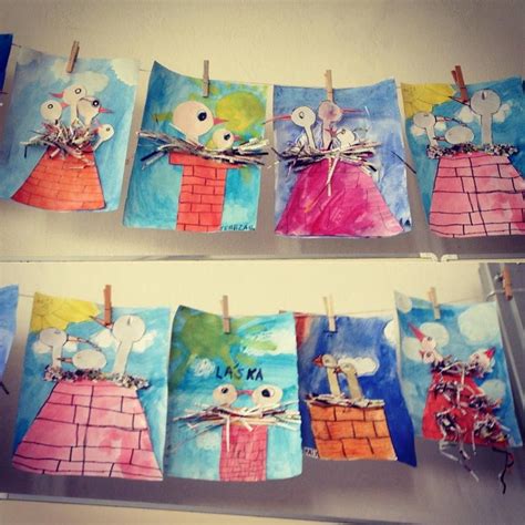 Čápi na komíně 2 třída ZŠ School art projects Spring art