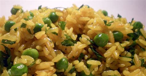 Cantinho Vegetariano Arroz Ervilhas e Açafrão vegana