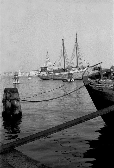 Holzschiffe Auf Der Reede Vor Venedig Werner Hense Sailing