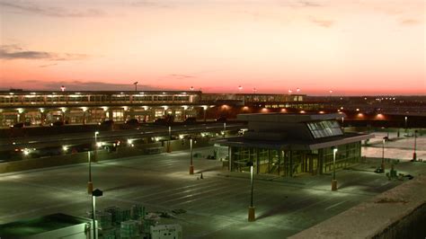 Will Rogers World Airport Adds Larger Parking Lot For Those Waiting To