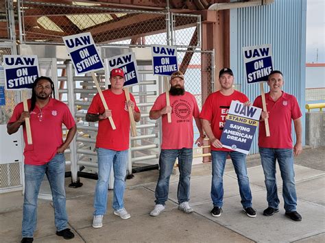 U.S. auto strike ends, leaving Mexico with millions in losses - MEXICONOW