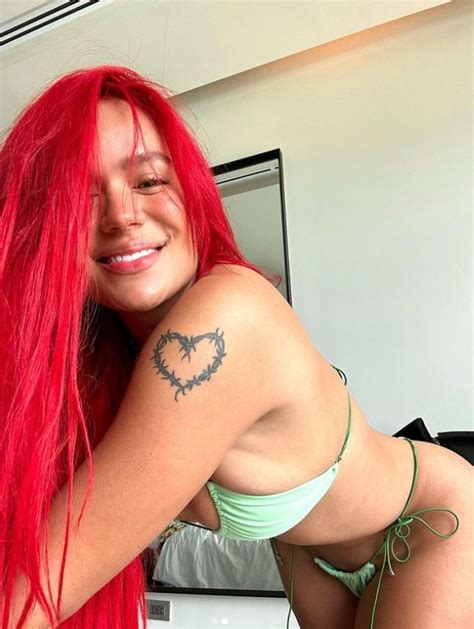 Karol G celebra cumpleaños en diminuto bikini Reto Diario