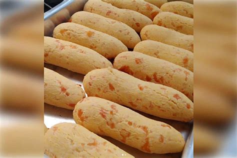 Biscoito de polvilho queijo assado no forno delicioso e muito fácil