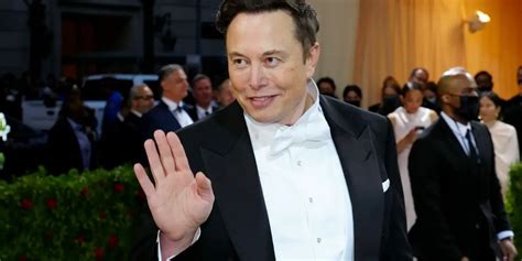 Elon Musk S Appr Te Licencier La Moiti Des Employ S De Twitter