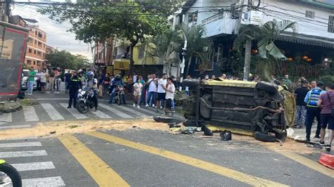 Accidente De Tr Nsito En Bello Deja Varios Lesionados Tras Choque De