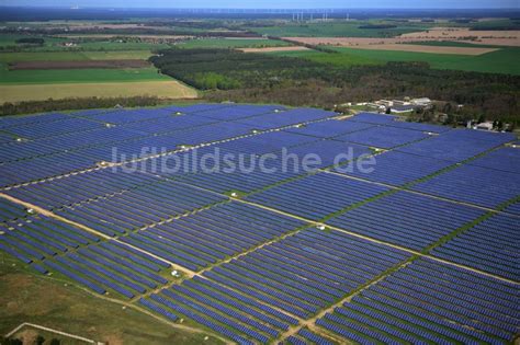 F Rstenwalde Von Oben Solarpark Solarkraftwerk Photovoltaikanlage