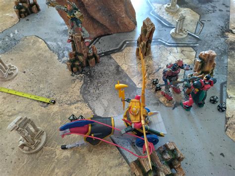 Tabletop G Gundam - Maxter & Dragon vs Royal & Zeus Gundam : r/miniatureskirmishes