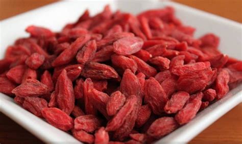 Bayas De Goji Propiedades Beneficios Y Contraindicaciones Off