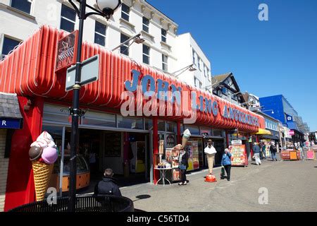 Bridlington town centre Stock Photo - Alamy