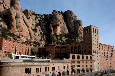 Monestir De Montserrat Monestirs