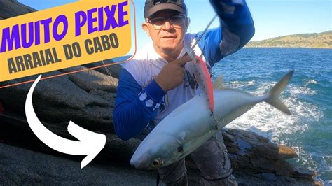 MUITO PEIXE Em ARRAIAL DO CABO RJ PESCARIA COSTEIRA ISCA