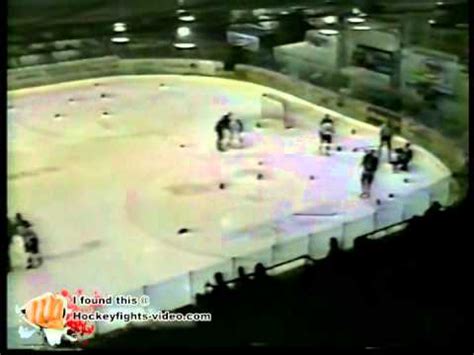 Nov Seattle Thunderbirds Vs Moose Jaw Warriors Brawl Whl Youtube