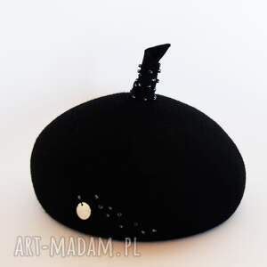 awangardowe czapki handmade beret z antenką ღ art Madam pl