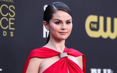 Selena Gomez Defines Elegance In Fun Off The Shoulder Mini Dress Parade