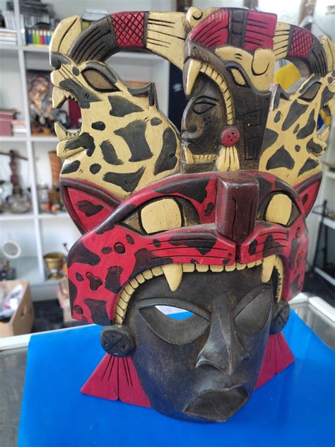 Дървена маска мексико гр. София Люлин 1 • OLX.bg