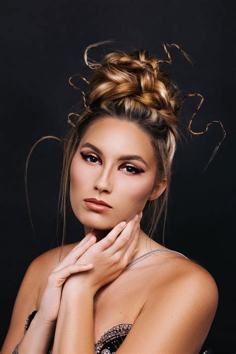 Kayla's OnlyFans: A Visual Journey