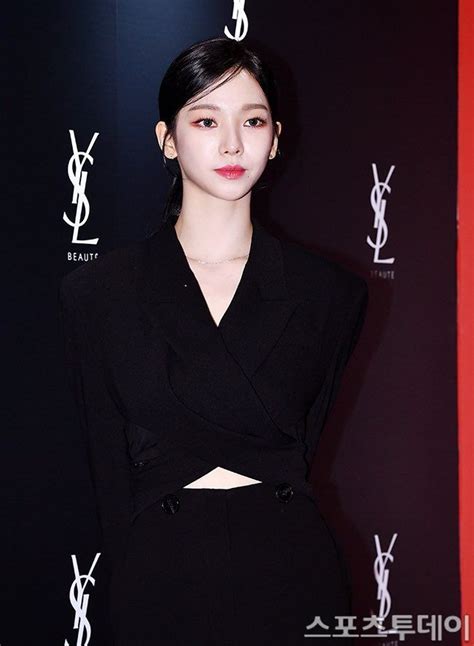 South Korean Girls Korean Girl Groups Yoon Seo Beauty Zone Ysl