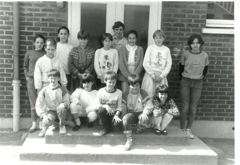 Photo De Classe Cm Cm De Ecole Municipale De