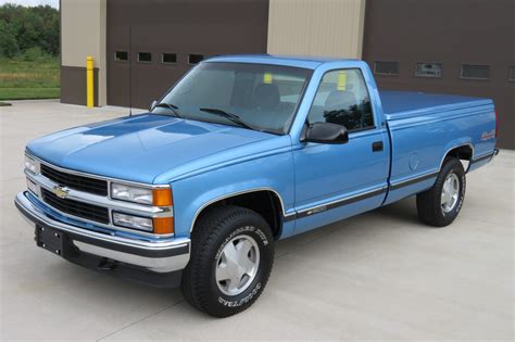 No Reserve 9k Mile 1997 Chevrolet K1500 Silverado 4x4 For Sale On Bat