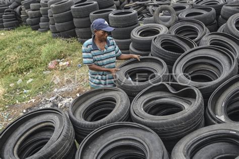 Manfaatkan Limbah Ban Bekas Antara Foto