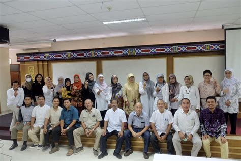 Profil Dosen PBSI UNY Jurusan Pendidikan Bahasa Dan Sastra Indonesia