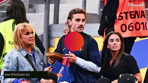 Antoine Griezmann Amoureux Fou D Erika Soutien Des Bleus Jusqu Aux