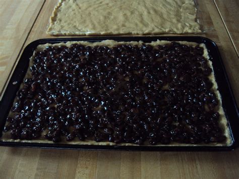 Raisin Filled Cookie Bars Flour Me With Love