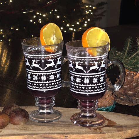 Christmas Spiced Mulled Wine Glass