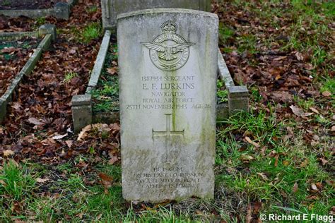 Gorleston Cemetery - UK Airfields