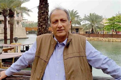 Veteran Srinagar Scribe Chosen as Recipient of 2019-20 PEN Gauri ...