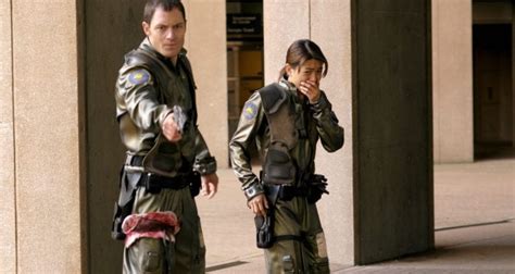 Battlestar Galactica S01e03 Tahmoh Penikett Grace Park Karl Agathon Sharon Boomer Valerii Cult