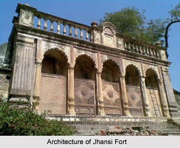 Architecture of Jhansi Fort