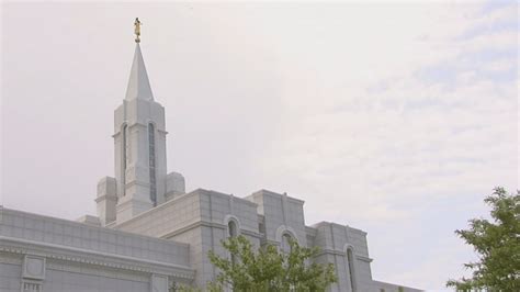 How many LDS temples are in Utah?