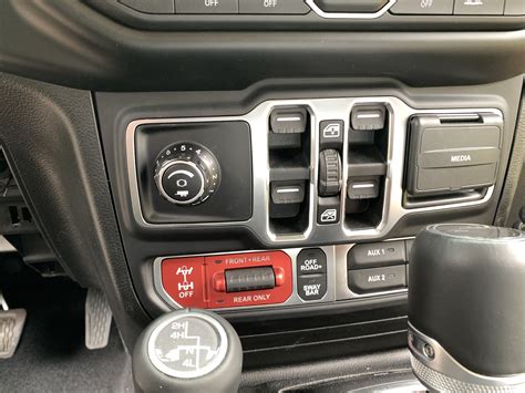 Mopar Trailer Brake Controller For Jeep Gladiator Officially Released